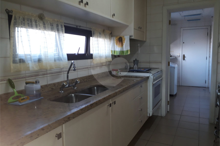 Apartamento à venda com 3 suítes em Santana, São Paulo, SP