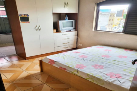 Casa à venda com 4 quartos, sendo 2 suítes, em Vila Maria Alta, São Paulo, SP