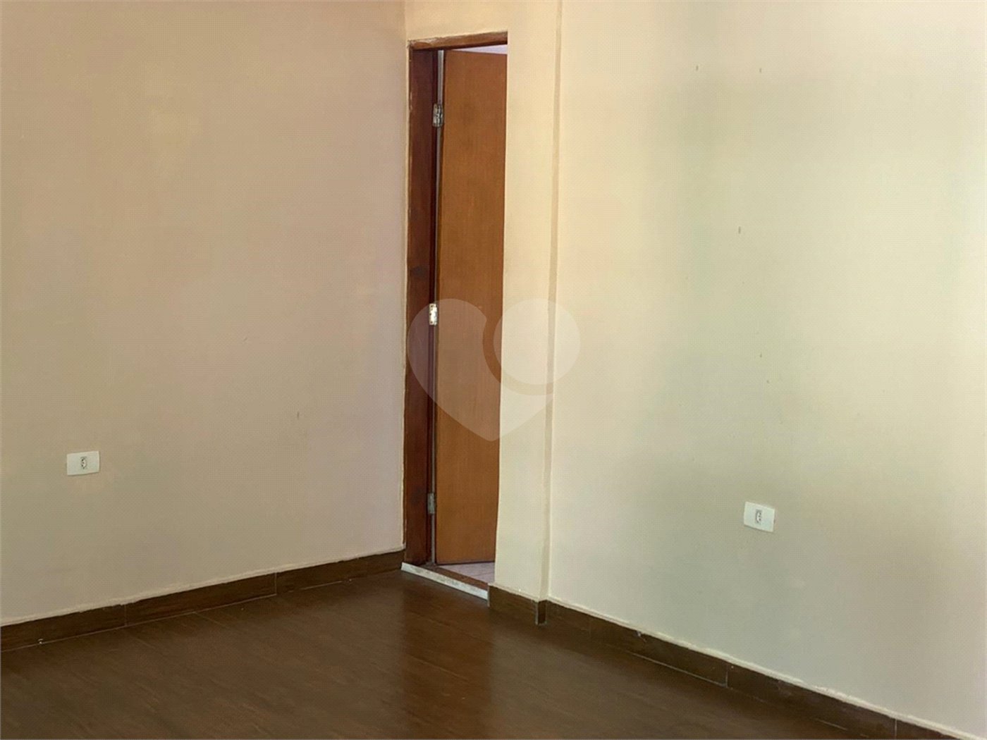 Casa à venda com 3 quartos, sendo 1 suíte, em Santana, São Paulo, SP