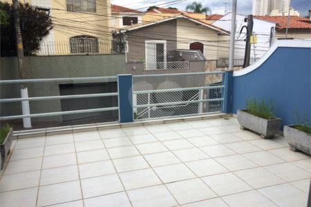 Sobrado à venda com 2 suítes em Jardim Aeroporto, São Paulo, SP