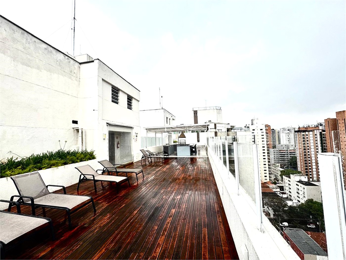 Apartamento à venda com 2 quartos em Moema, São Paulo, SP