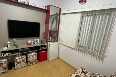 Sobrado venda no Alto da Mooca, com 266m2, 4 quartos, 3 salas, área gourmet e 2 vagas de garagem
