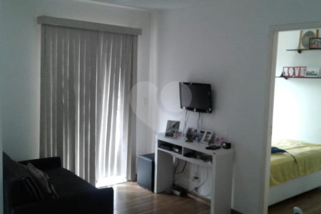 Apartamento à venda com 1 quarto em Cambuci, São Paulo, SP