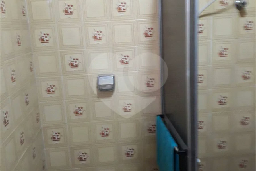 Sobrado à venda com 3 quartos no Brasilândia, São Paulo, SP