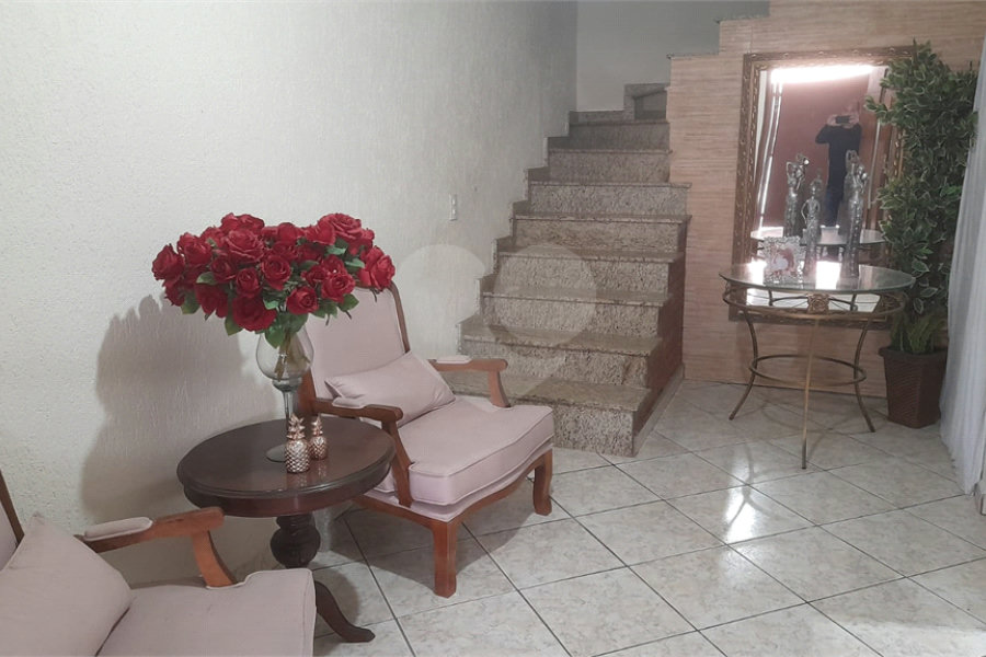 Sobrado à venda com 4 quartos, sendo 3 suítes, em Casa Verde, São Paulo, SP