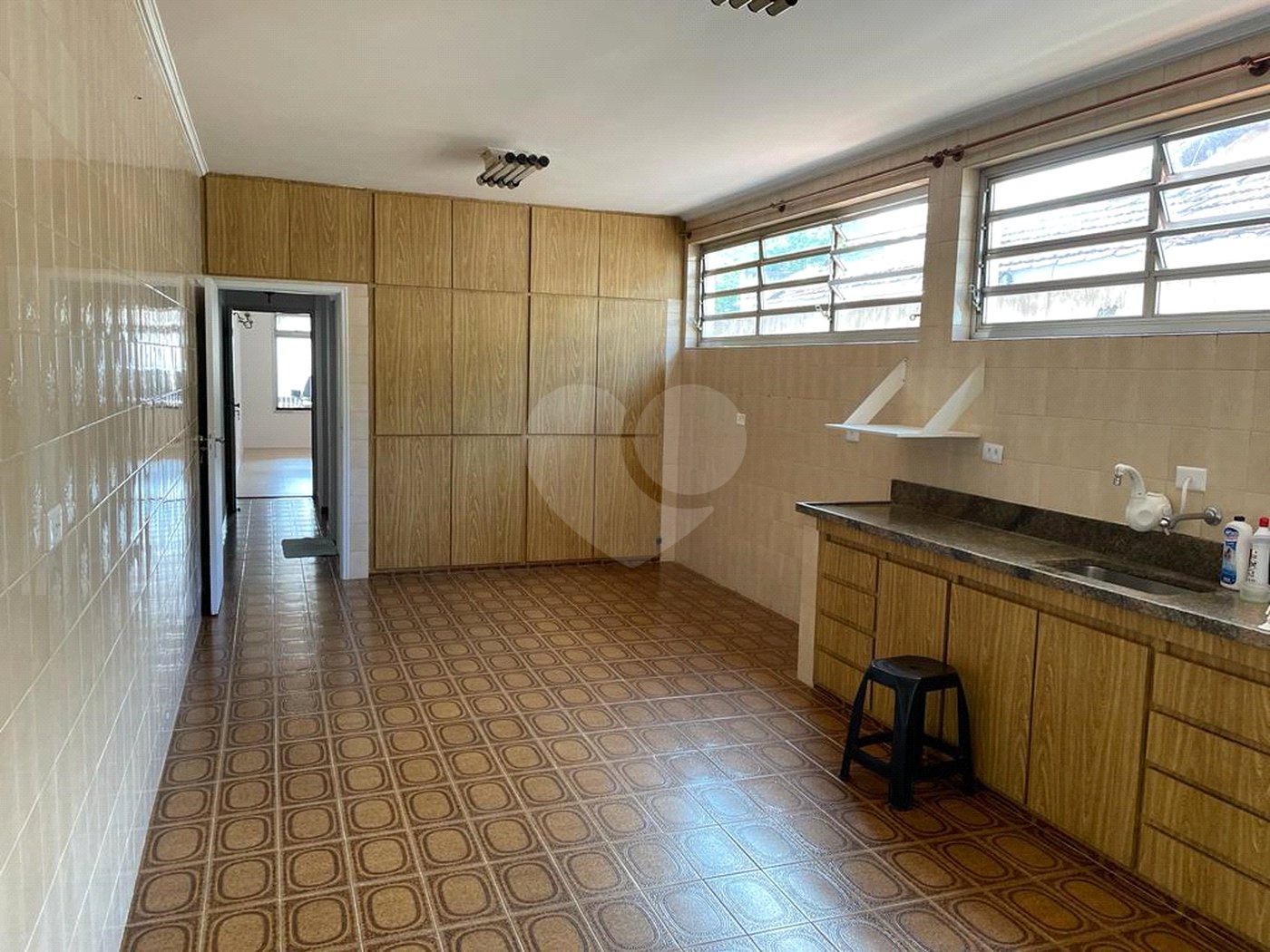 Sobrado à venda com 4 quartos, sendo 1 suíte, em Jardim Japão, São Paulo, SP