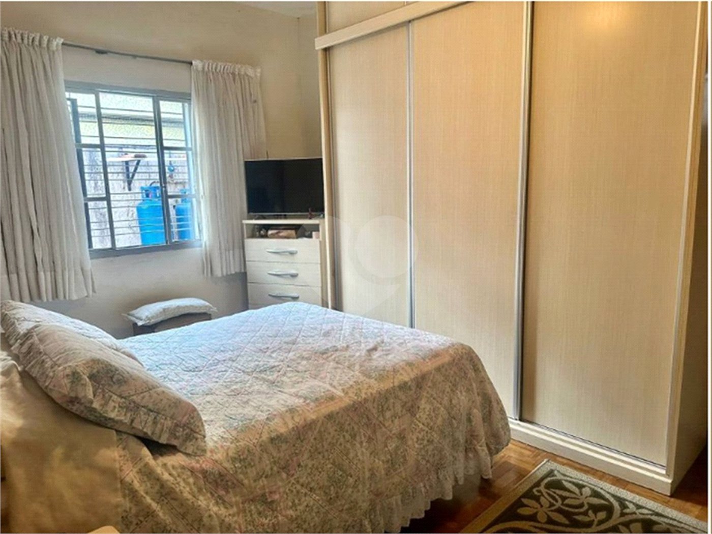 Casa à venda com 3 quartos, sendo 1 suíte,  em Santana, São Paulo, SP
