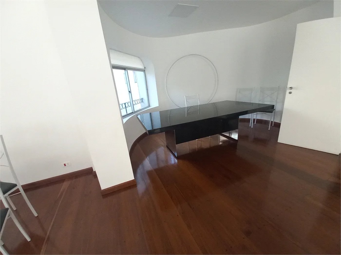 Apartamento à venda com 3 quartos, sendo 1 suíte,  em Vila Andrade, São Paulo, SP