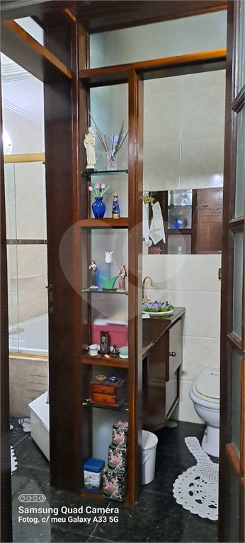 Casa à venda com 5 quartos, sendo 4 suítes,  em Jardim Armênia, Mogi das Cruzes, SP