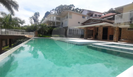 Casa à venda com 6 suítes no condomínio Sausalito, Mairiporã - SP