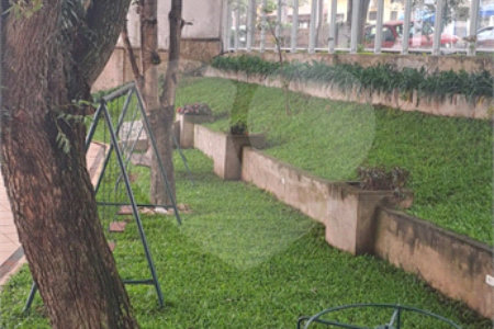 Apartamento à venda com 3 quartos, sendo 1 suíte, em Vila Paulicéia, São Paulo, SP