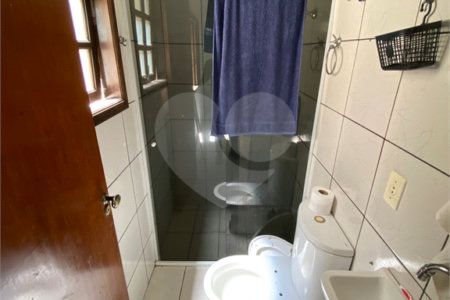 Sobrado à venda com 5 suítes em Jardim dos Ipês, Suzano, SP