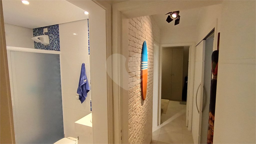 Apartamento à venda com 2 quartos, sendo 1 suíte, em Pitangueiras, Guarujá, SP