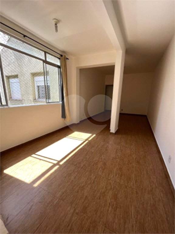 Apartamento à venda com 2 quartos em Aclimação, São Paulo, SP