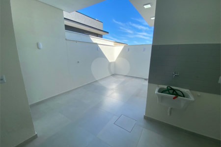 Casa à venda com 3 quartos, sendo 1 suíte, no condomínio Horto Florestal Villagio, Sorocaba - SP