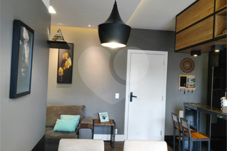 Apartamento à venda com 2 quartos, sendo 1 suíte,  em Jardim Tereza Cristina, Jundiaí, SP
