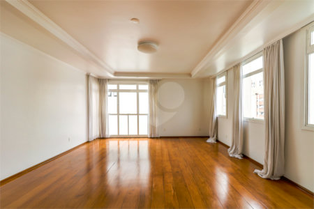 Apartamento à venda com 4 quartos, sendo 1 suíte, em Jardim Paulista, São Paulo, SP