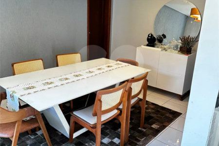 Casa à venda com 3 suítes no condomínio Belvedere II, Votorantim - SP