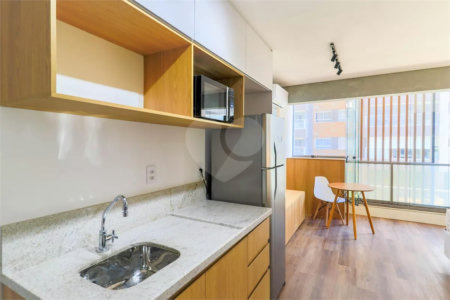 Apartamento para alugar com 1 quarto em Jardim das Acácias, São Paulo, SP