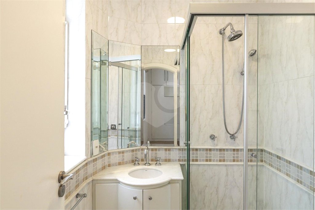 Apartamento à venda com 4 suítes em Jardim Paulista, São Paulo, SP