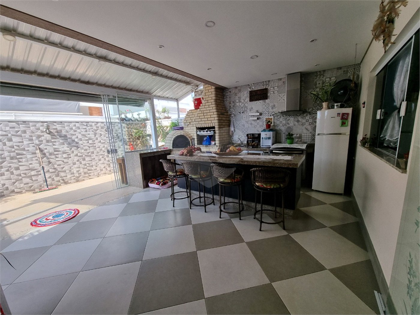 Casa à venda com 3 suítes no condomínio Horto Florestal I, Sorocaba - SP