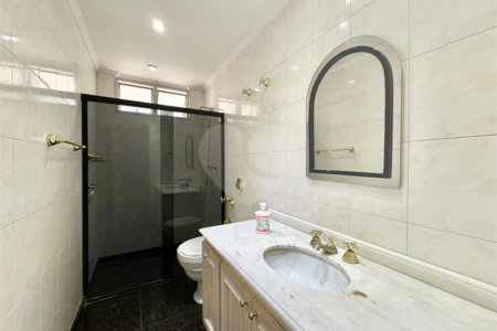Apartamento à venda com 4 quartos, sendo 1 suíte, em Chácara Santo Antônio, São Paulo, SP