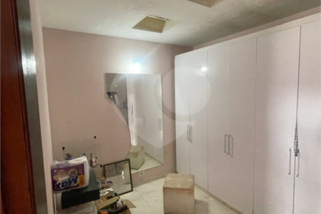 Sobrado à venda com 3 quartos, sendo 1 suíte,  em Jardim Armênia, Mogi das Cruzes, SP