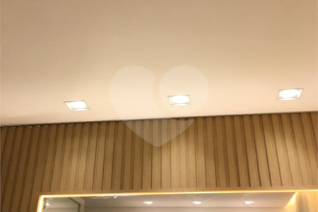 Apartamento à venda com 1 quarto em Vila Mazzei, São Paulo, SP