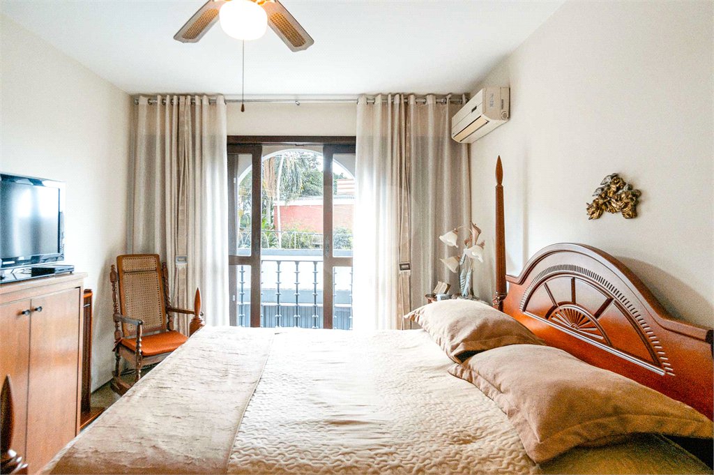 Casa Térrea à venda com 3 quartos, sendo 1 suíte, em Vila Inah, São Paulo, SP