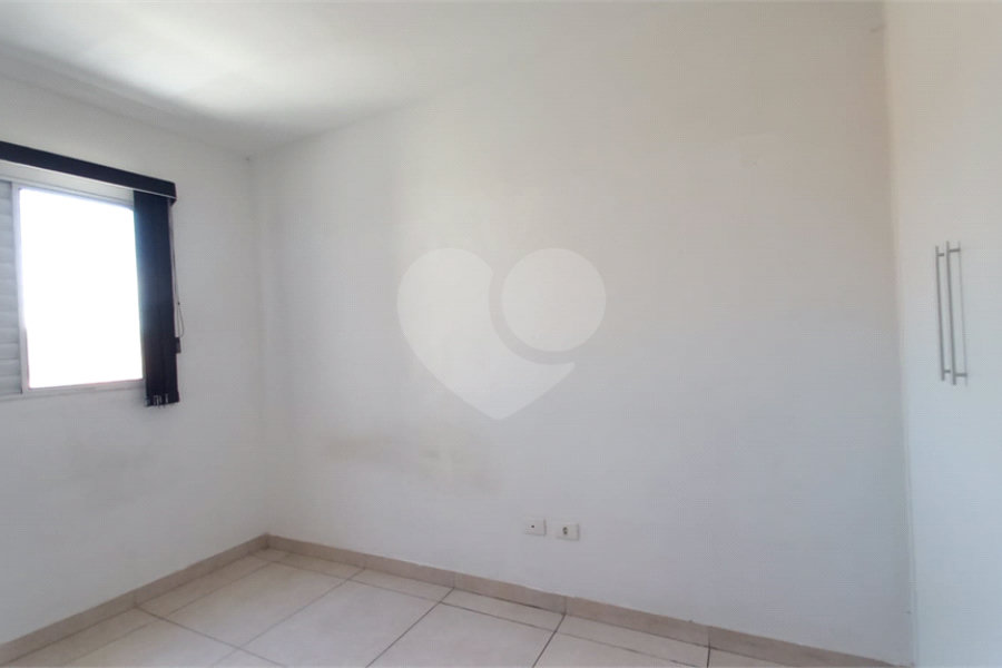 Casa à venda com 2 quartos no condomínio Irmã Filomena, São Paulo - SP