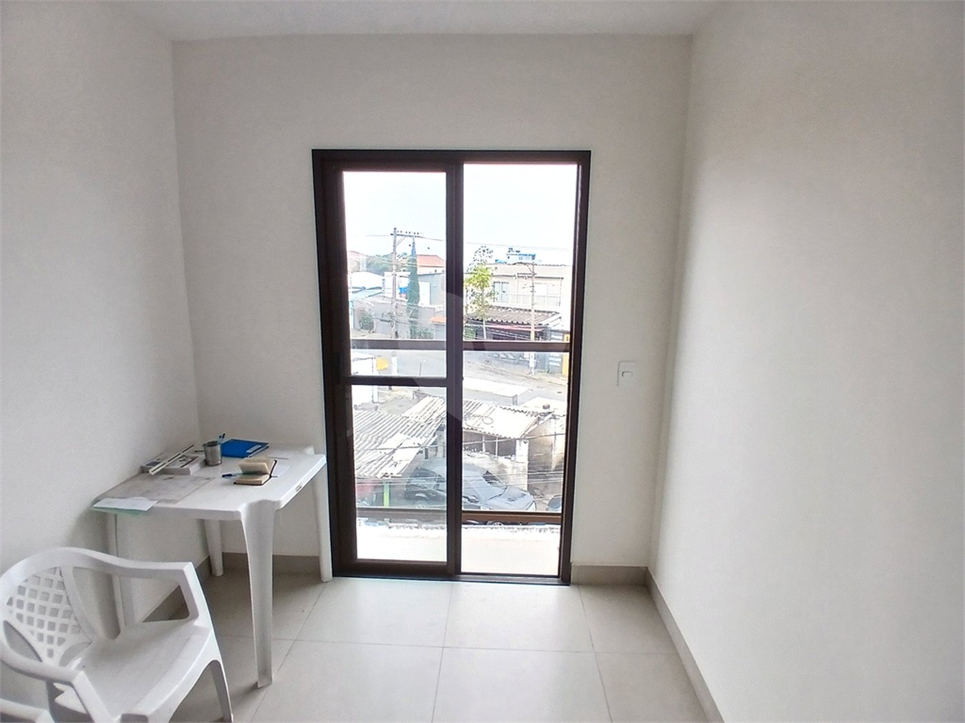 Apartamento à venda com 2 quartos em Vila dos Remédios, São Paulo, SP