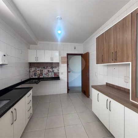 Apartamento à venda com 3 quartos, sendo 1 suíte,  em Vila Independência, Sorocaba, SP