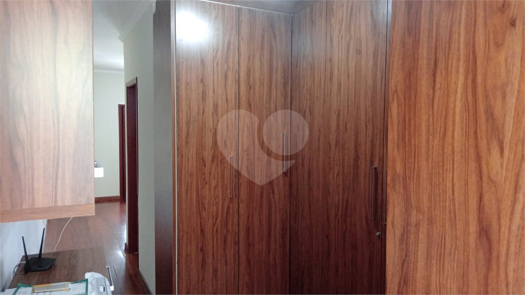 Sobrado à venda com 4 quartos, sendo 3 suítes,  em Horto Florestal, São Paulo, SP