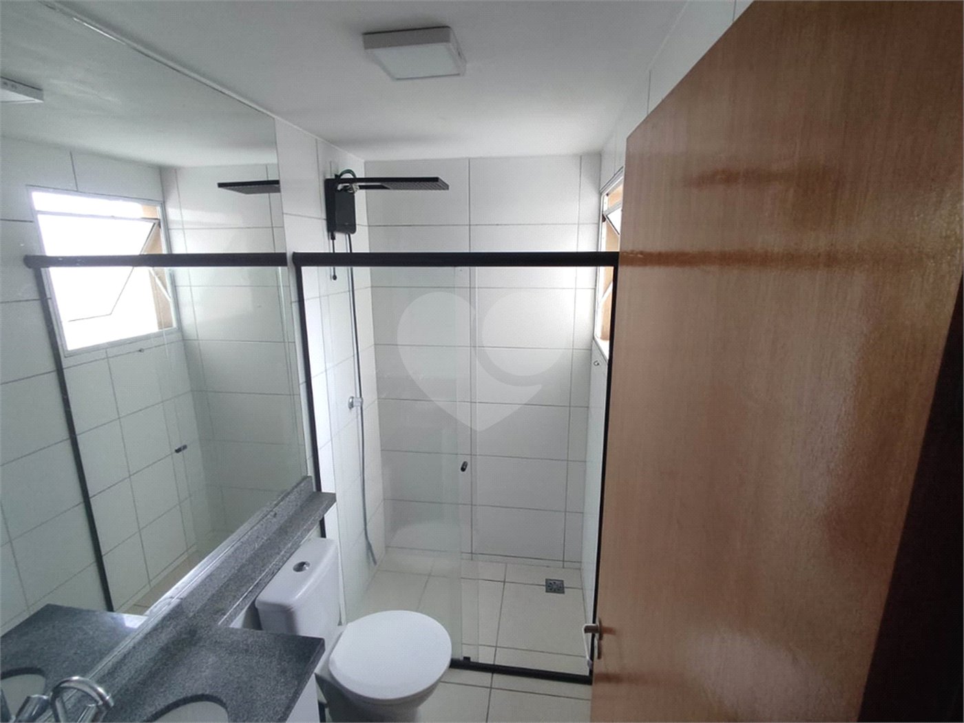 Apartamento térreo para venda no Residencial Mona Elisa