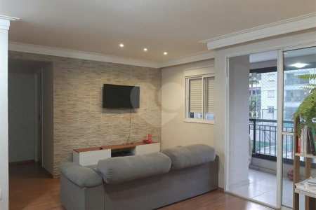 Apartamento à venda com 2 quartos, sendo 1 suíte, em Jardim Parque Morumbi, São Paulo, SP