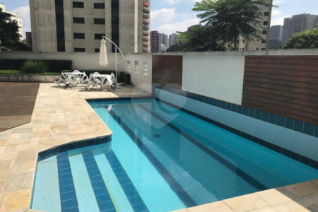 Apartamento à venda com 3 suítes em Jardim Londrina, São Paulo, SP