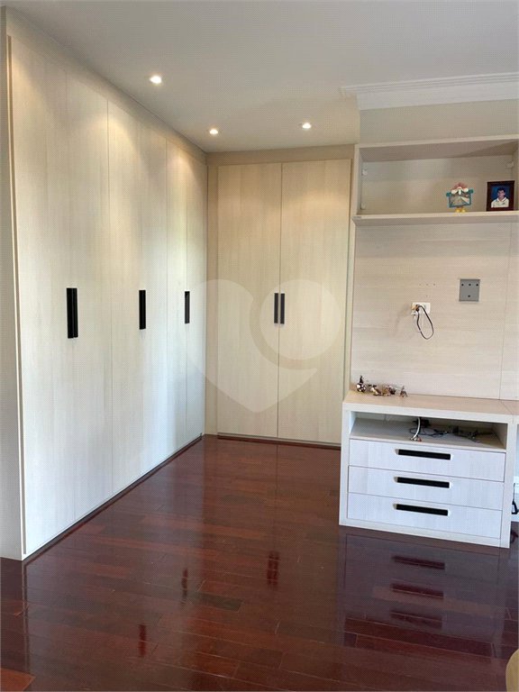 Casa à venda com 3 suítes no condomínio Angelo Vial, Sorocaba - SP