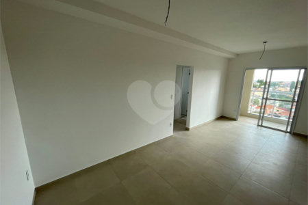 Apartamento no Edifício Residencial Valentina Park
