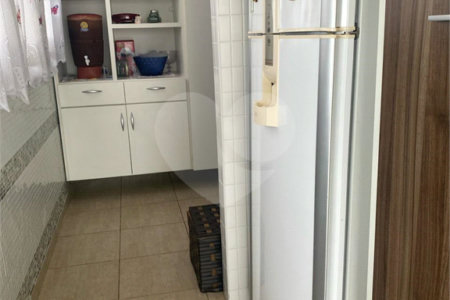 Apartamento à venda com 2 suítes no Centro, Taubaté, SP
