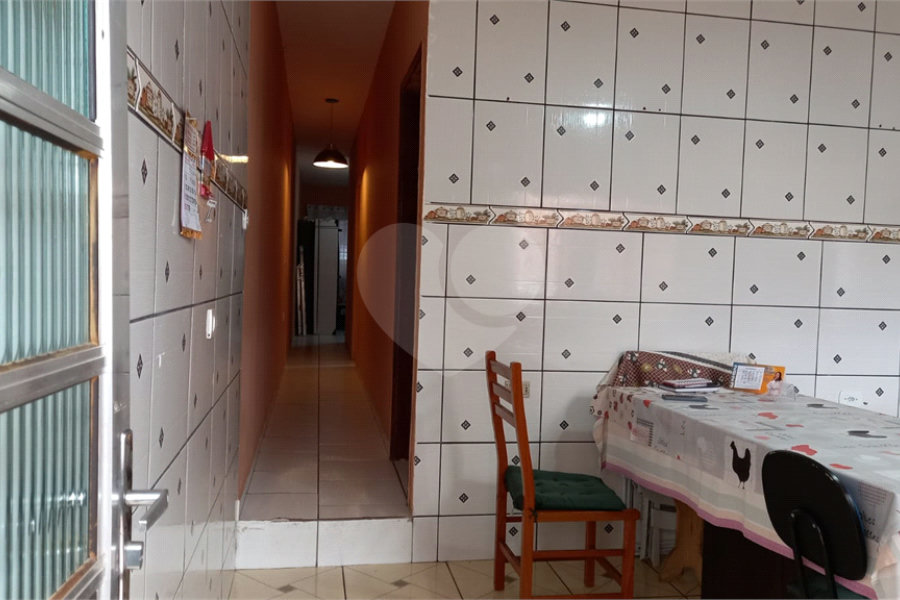 Casa Térrea à venda com 1 suíte em Artur Alvim, São Paulo, SP