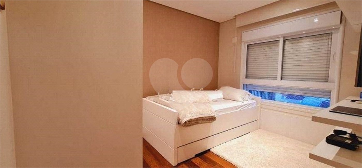 Apartamento à venda ou para alugar com 4 suítes em Santa Teresinha, São Paulo, SP