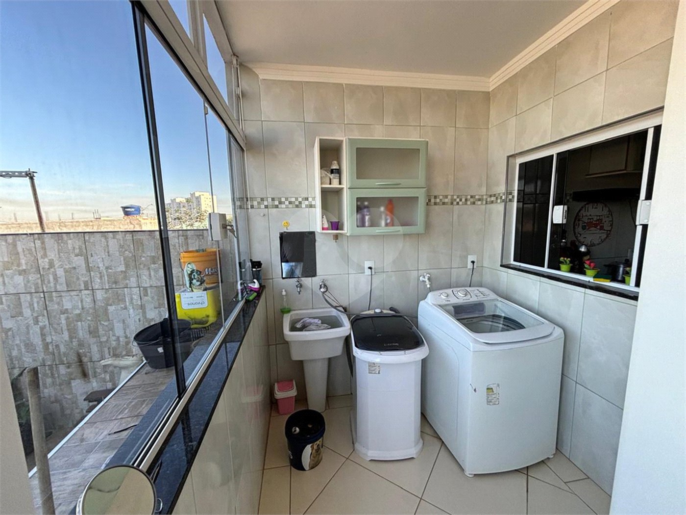 Casa à venda com 3 quartos, sendo 1 suíte, em Jardim Imperador, Salto, SP
