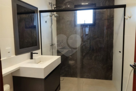 Casa à venda com 4 suítes no condomínio Residencial Villa do Sol, Valinhos - SP