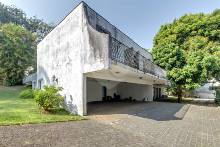Casa à venda com 4 suítes no condomínio Chácara Flora, São Paulo - SP
