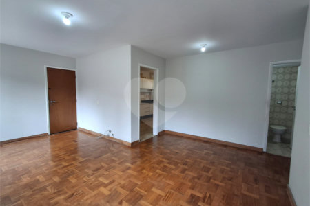 Apartamento à venda ou para alugar com 2 quartos, sendo 1 suíte,  em Indianópolis, São Paulo, SP