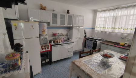 Casa à venda com 3 quartos em Vila Carbone, São Paulo, SP