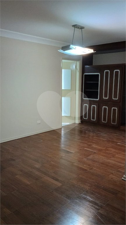 Apartamento para alugar com 3 quartos, sendo 1 suíte,  em Cerqueira Cesar, São Paulo, SP