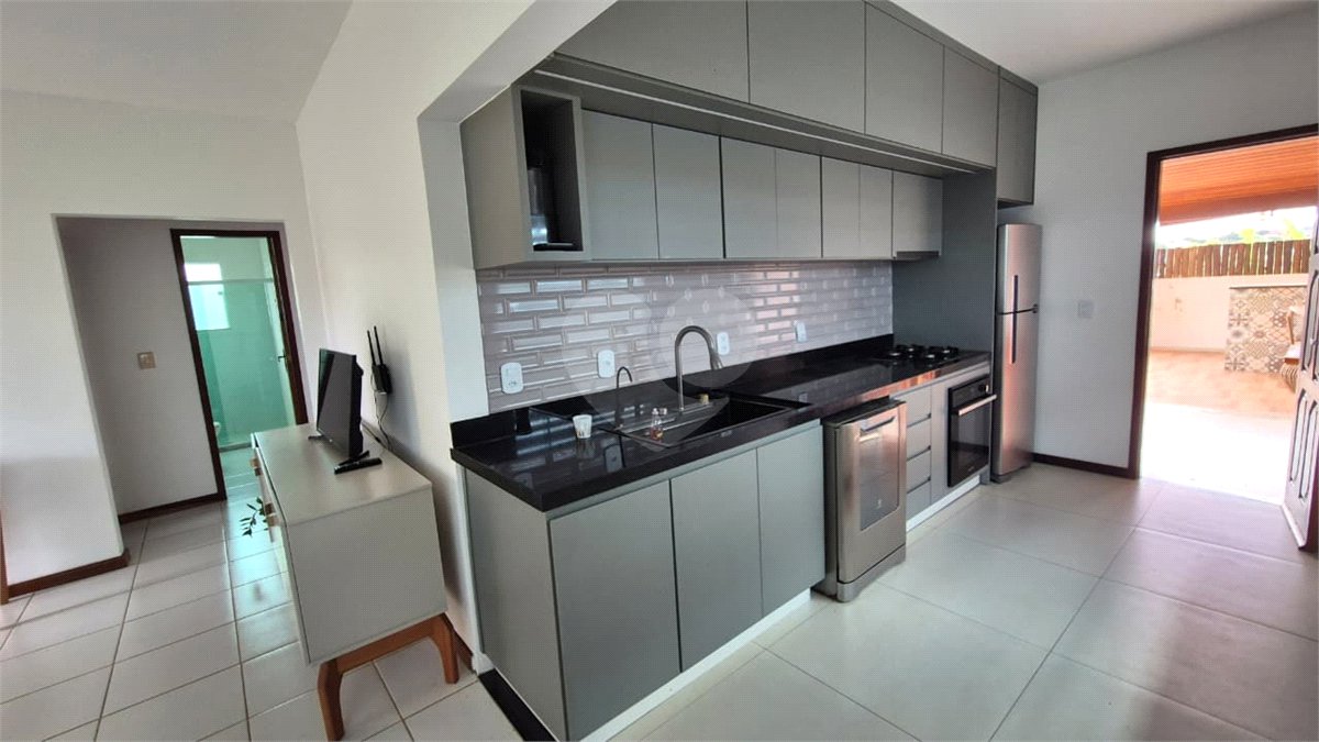Casa à venda com 3 quartos, sendo 1 suíte, em Rasa, Armação dos Búzios, RJ