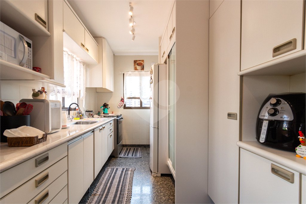 Apartamento à venda com 3 suítes em Jardim Anália Franco, São Paulo, SP
