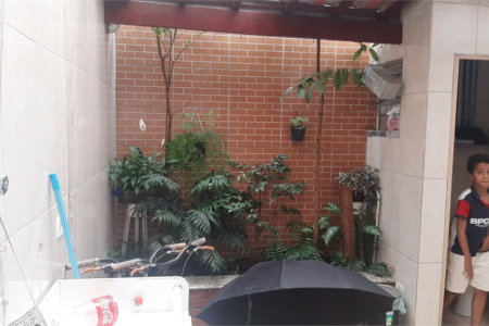 Casa à venda com 3 quartos no condomínio Residencial Nova Conquista, São Paulo - SP
